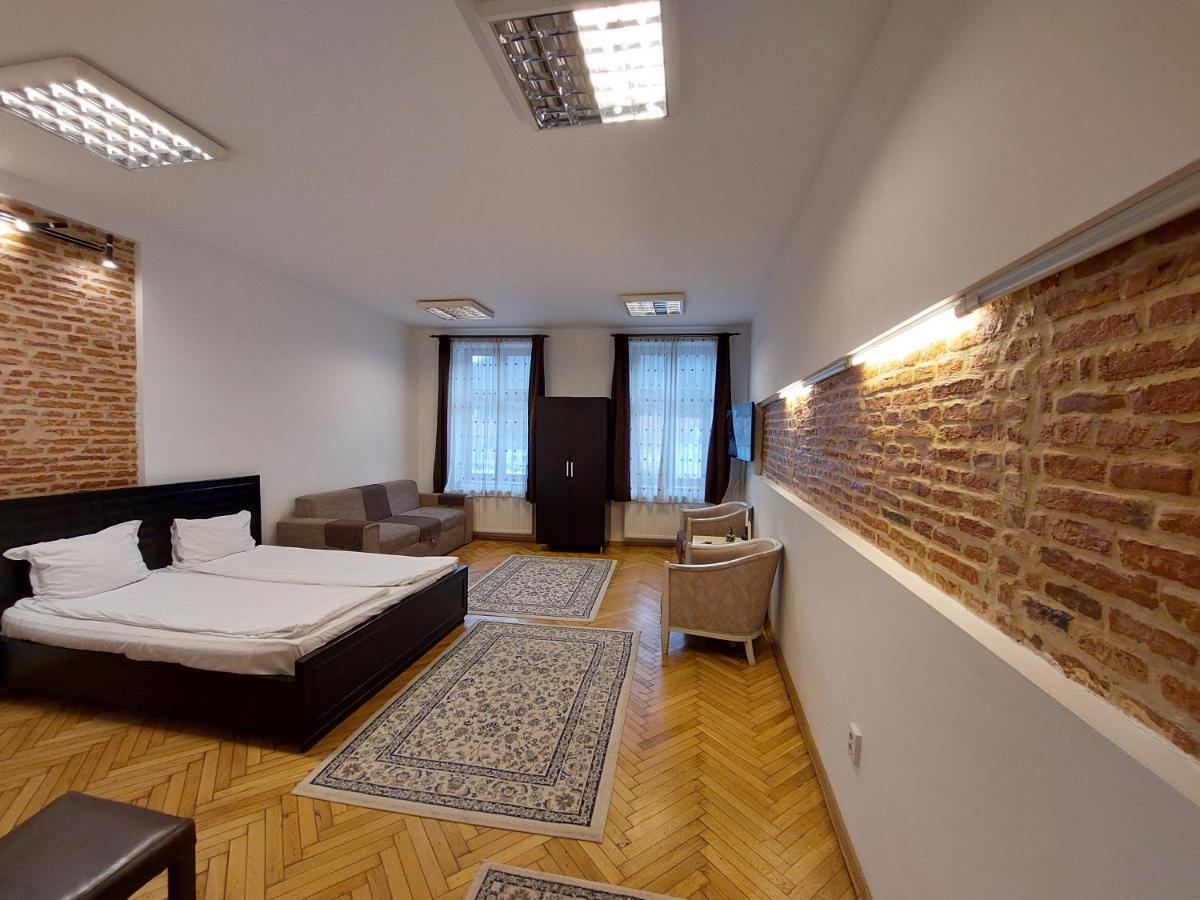 Main Square Apartments & More Braşov Exterior foto