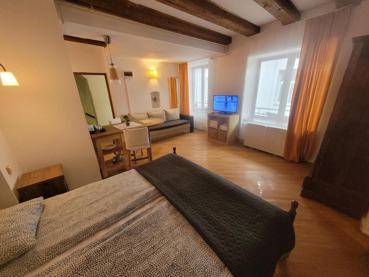 Main Square Apartments & More Braşov Exterior foto